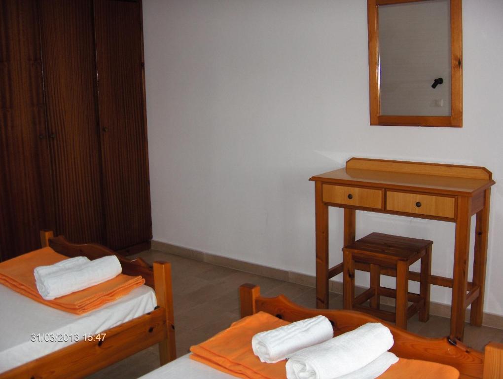 Feakes Apartments Arillas  Zimmer foto